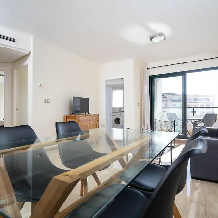 Olivo By Interhome * מוריירה